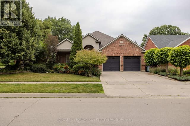 54 Waterwheel Cres.