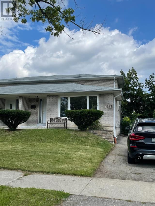 1245 Shamir Cres.