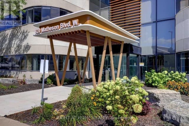 202 - 320 Matheson Blvd. W