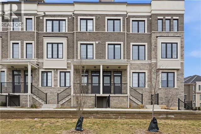 383 Dundas St. Unit 58