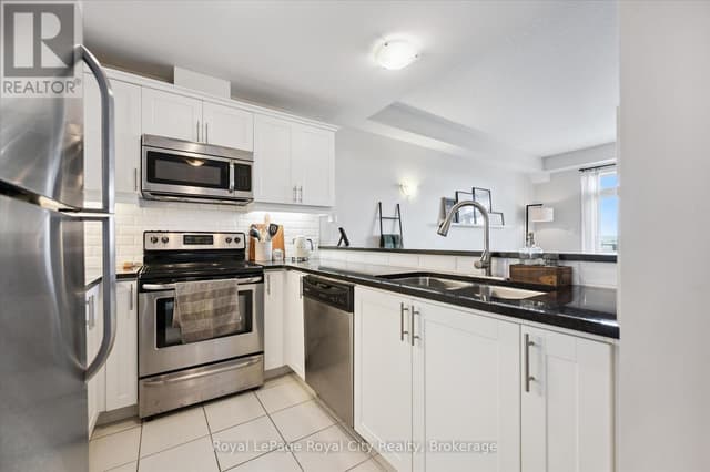403 - 2 Colonial Dr.