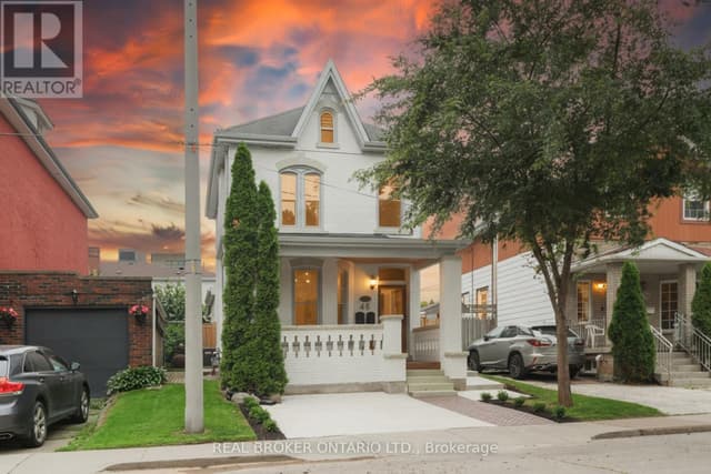 46 Murray St. E
