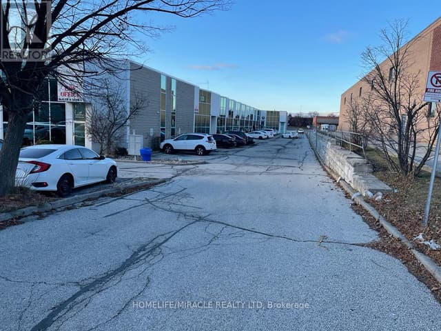 6 - 259 Traders Blvd. E