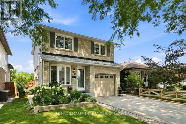 30 Twinoaks Cres.