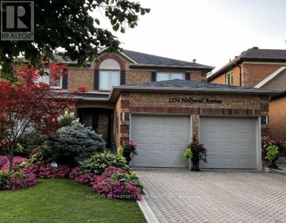 1534 Hollywell Ave.