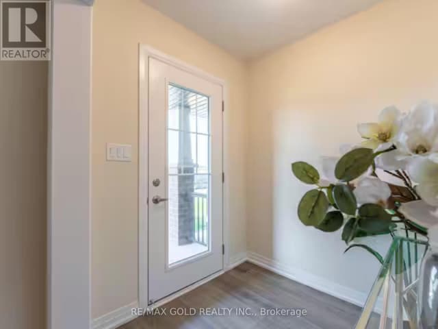 13 - 185 Bedrock Dr.
