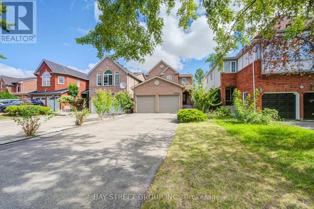 5922 Dalebrook Cres.