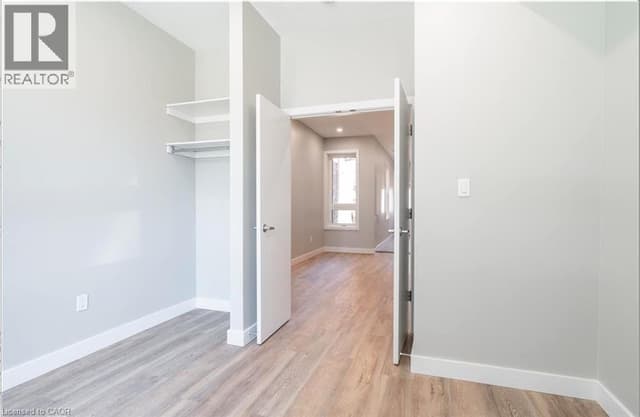 104 Wellington St. N Unit 2