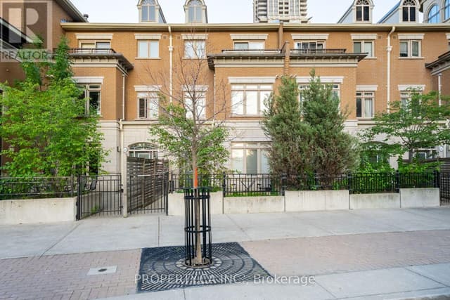 112 - 383 Prince Of Wales Dr.