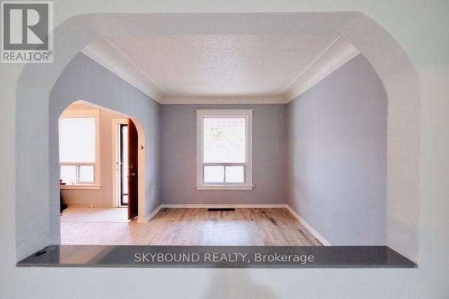 72 Somerset Ave.