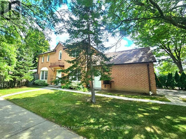 1 - 500 Silverthorne Cres.