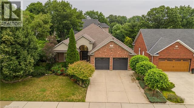 54 Waterwheel Cres.