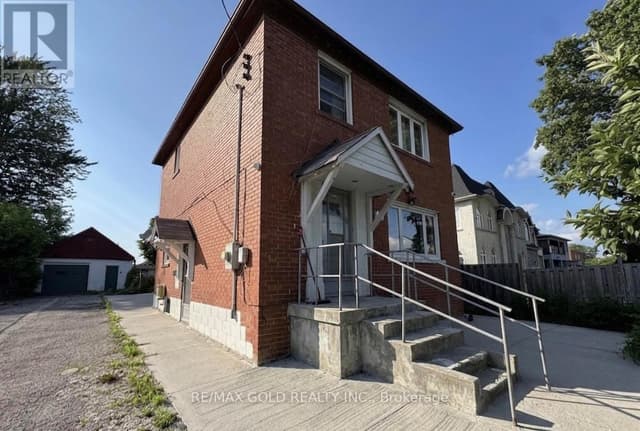 15 Scarboro St.