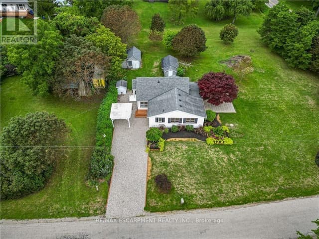 6 Mohawk Point Rd.