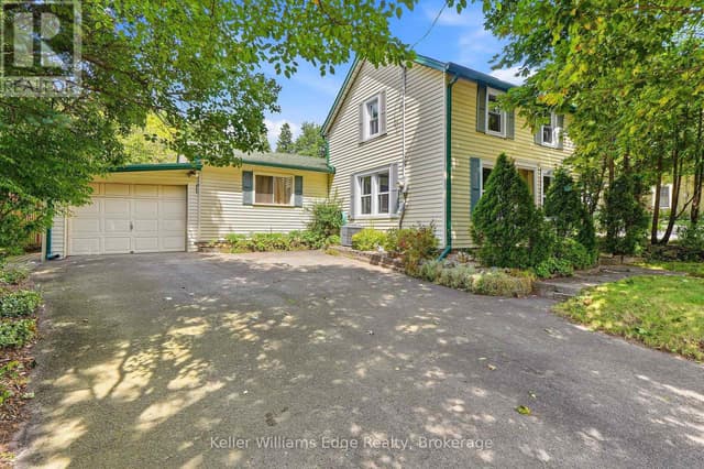 361 Dundas St. E