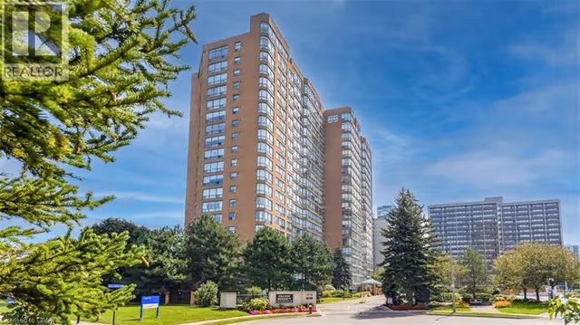 1276 Maple Crossing Blvd. Unit 903