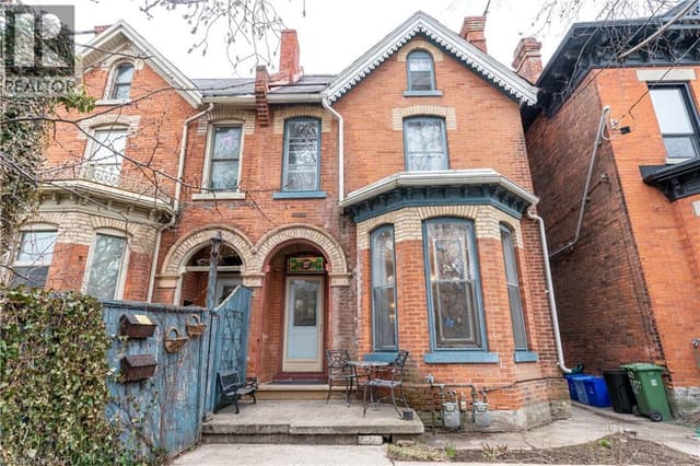 127 East Ave. S