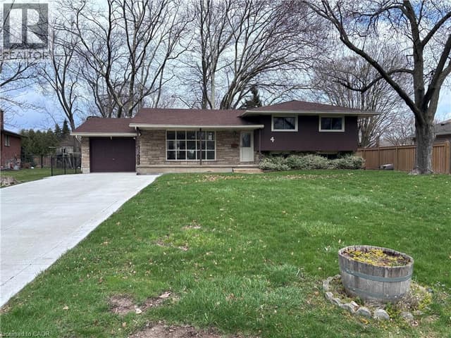 4 Beechwood Ct.