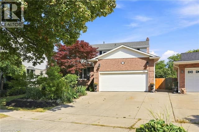 10 Acacia St.