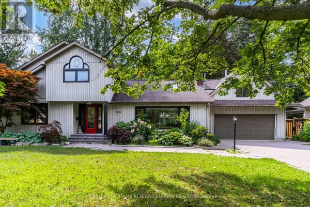 876 Parkland Ave.
