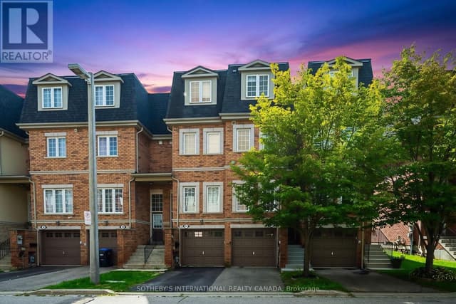 44 - 435 Hensall Circle
