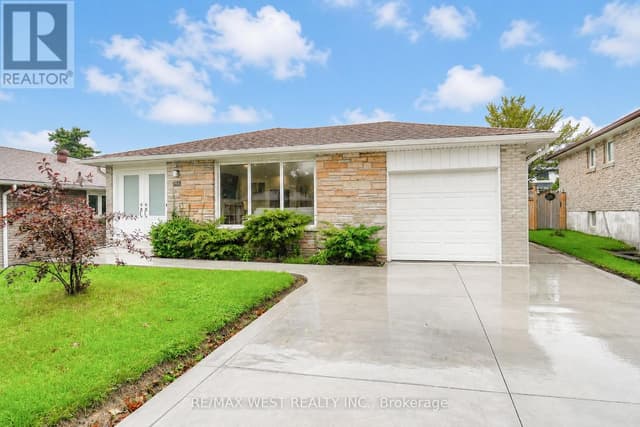 765 Dodsworth Cres.