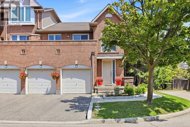 24 - 115 Bristol Rd. E
