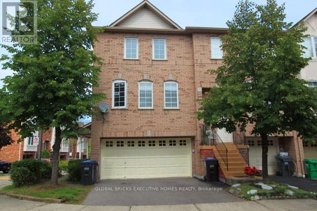 111 - 80 Acorn Pl.