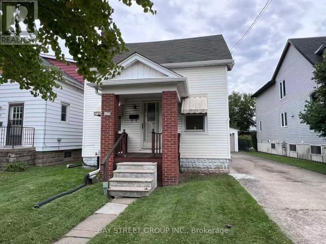 125 Broadway Ave.