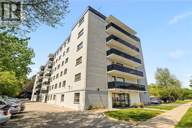 2411 New St. Unit 201