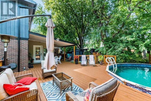 6073 Featherhead Cres.