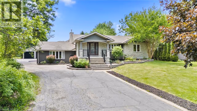 404 Hamilton Dr.