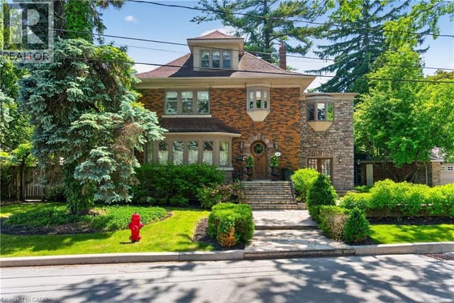 74 Oak Knoll Dr.