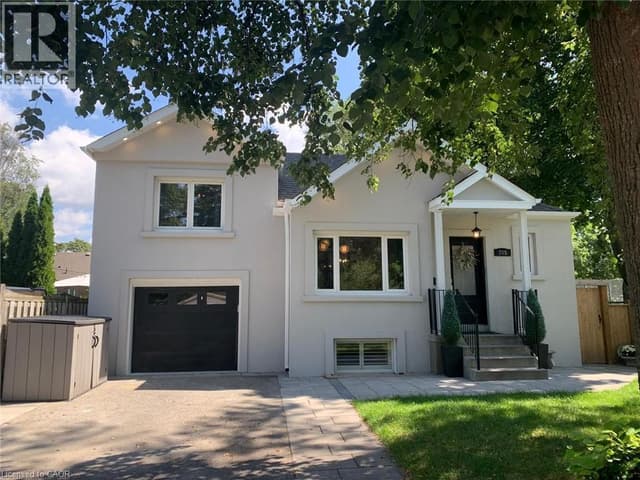 205 Prince Edward Dr. S