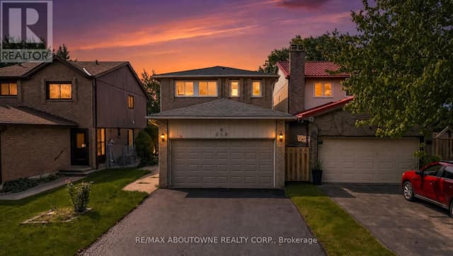668 Greycedar Cres.