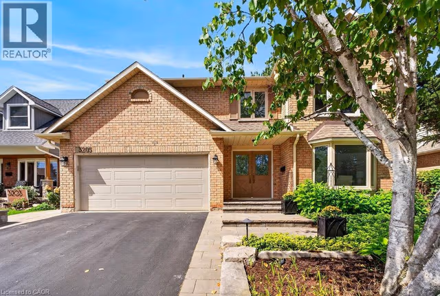 3205 Tania Cres.