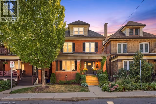 25 Fairholt Rd. S