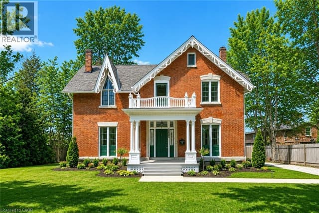 262 Main St. W