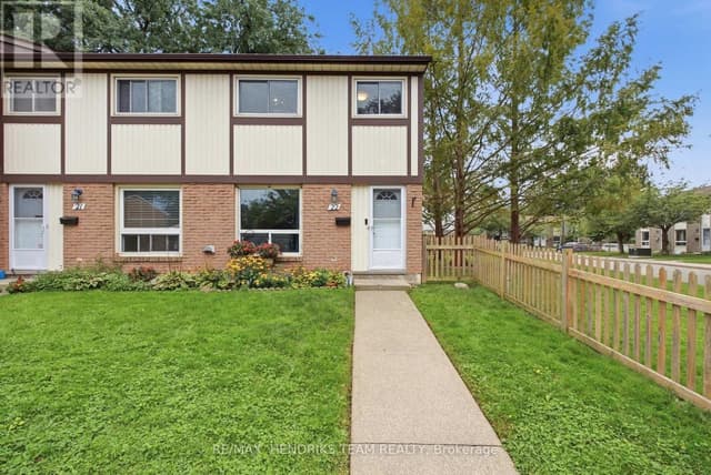 22 - 25 Linfield Dr.