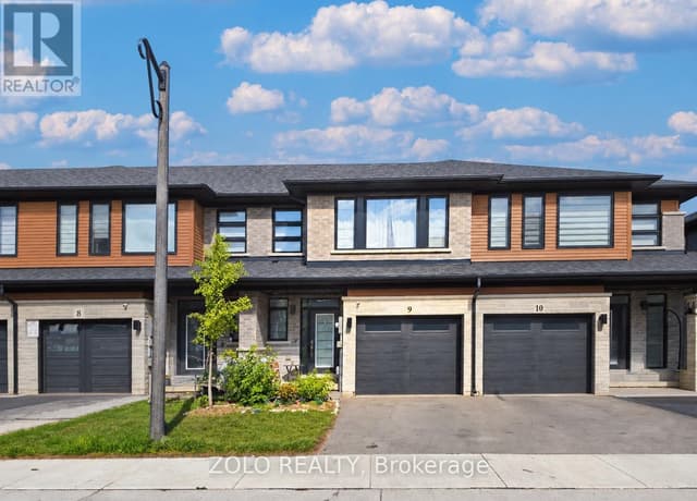 9 - 461 Blackburn Dr.