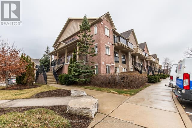 272 - 4975 Southampton Dr.
