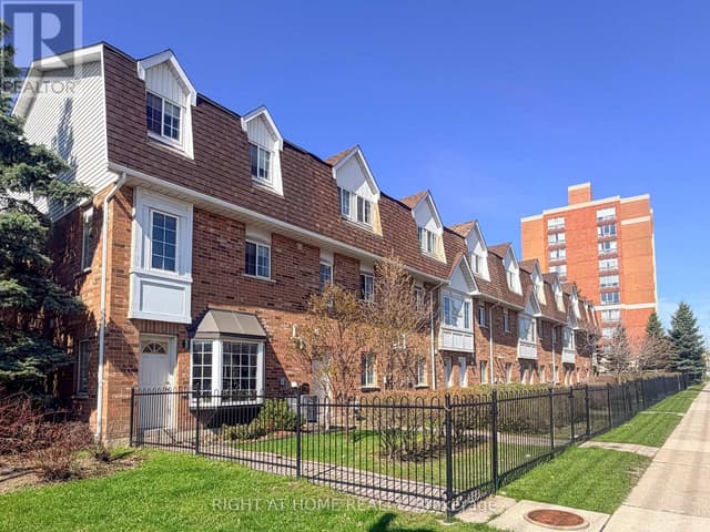 28 - 1525 South Parade Ct.