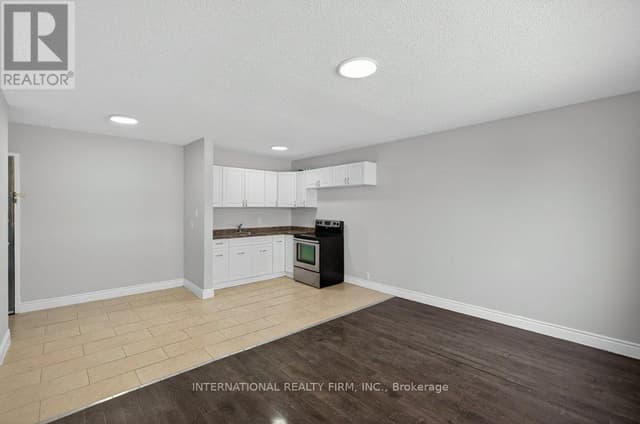 203 - 295 Melvin Ave.