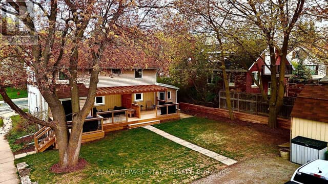 358 Dundas St. E