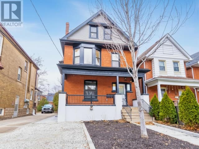 204 Balsam Ave. S