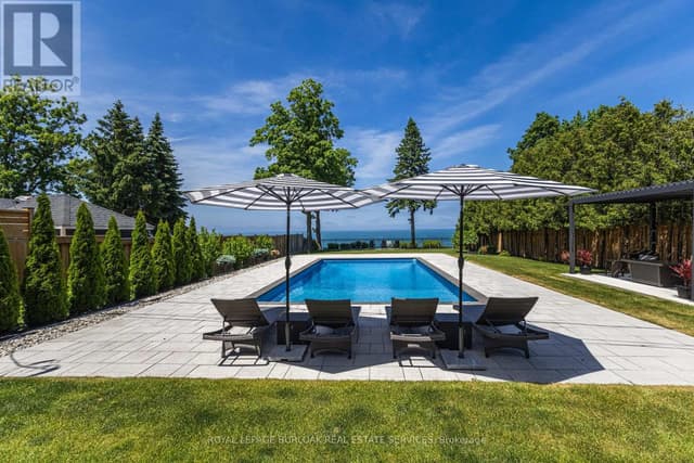 7 Campview Rd.