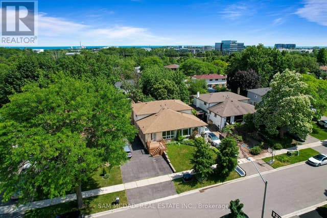 2644 Altadena Ct.