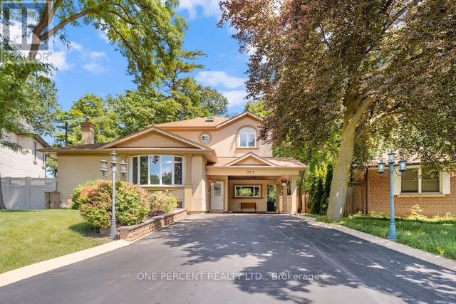 583 Stephens Cres.