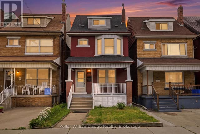 104 Rosslyn Ave. N