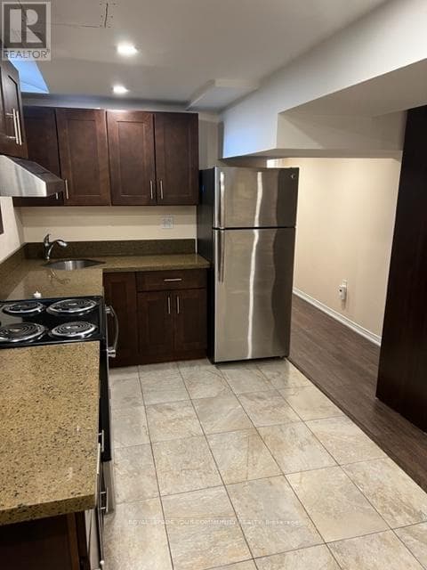 634 Galloway Cres.